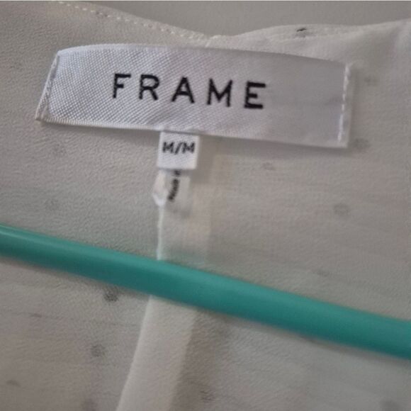 FRAME gathered button front top in off white Size M - Picture 3 of 9